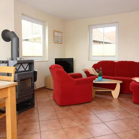 Doppelhaushaelfte, 펜션 *