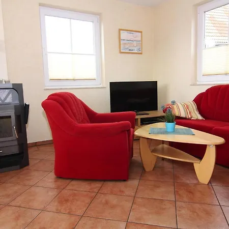 Doppelhaushaelfte, 펜션