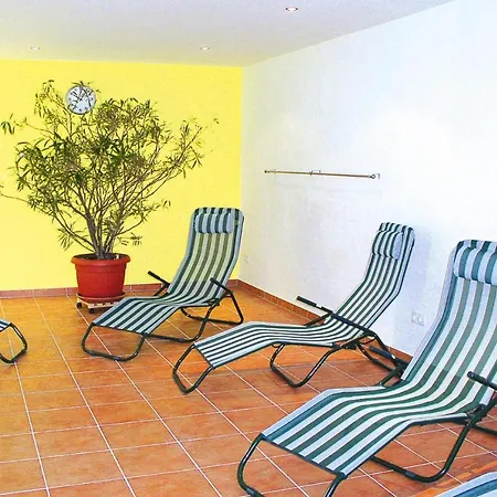 Semesterbostad Doppelhaushaelfte, *