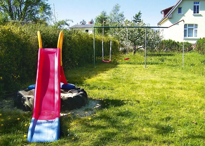 Hébergement de vacances Doppelhaushaelfte, Ostseebad Kühlungsborn